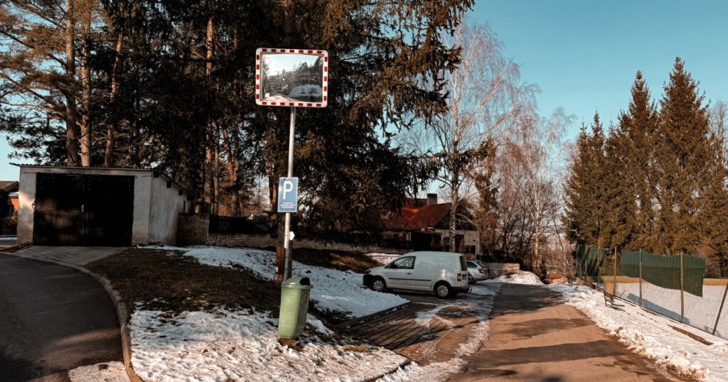 Parkoviště Družec