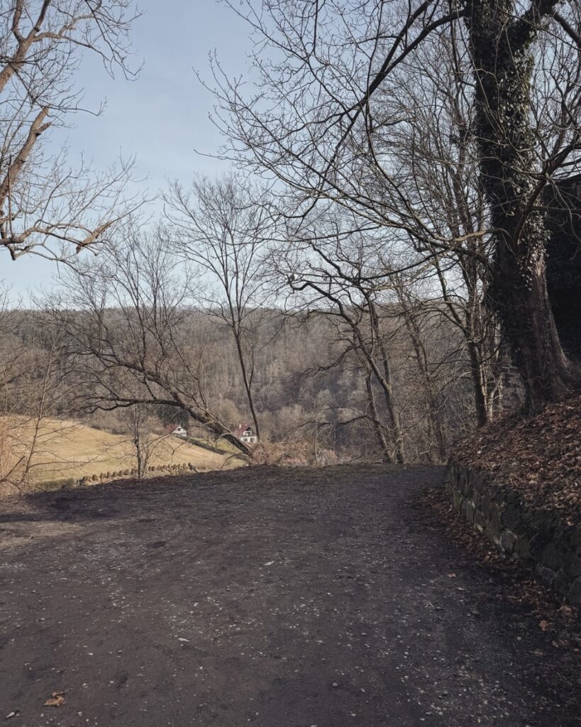 Start trasy okruhu Křivoklátskem