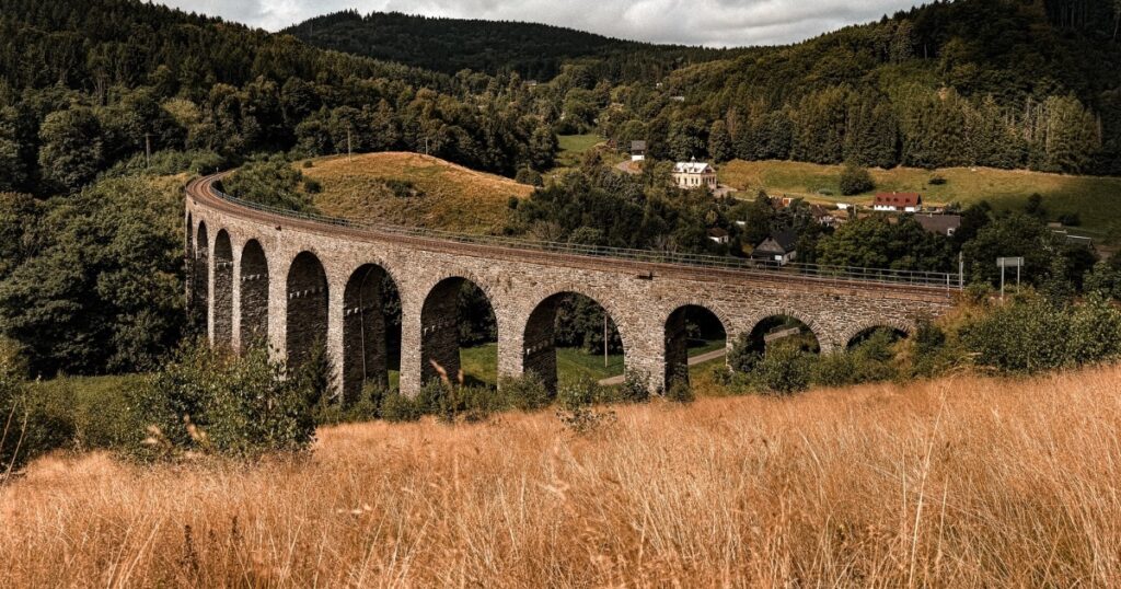 Viadukt Kryštofovo údolí