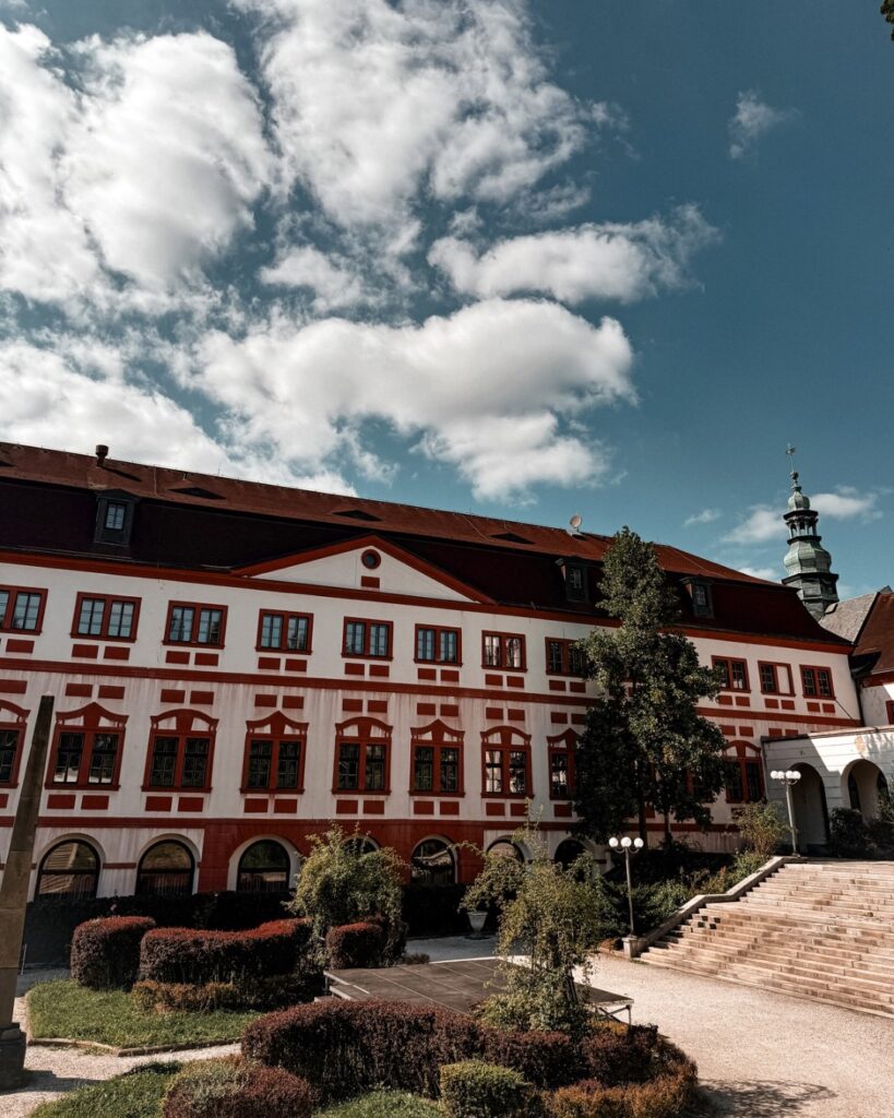 Zahrada u Libereckého zámku