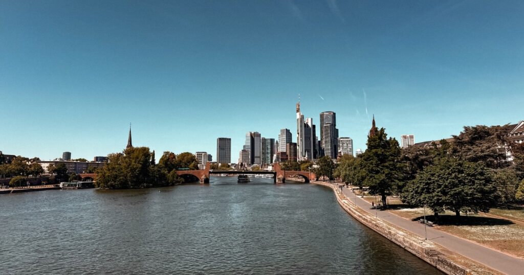 Frankfurt nad Mohanem Panorama